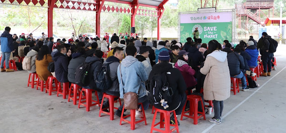 冬:參與者圍圈對話、回顧一年的行動